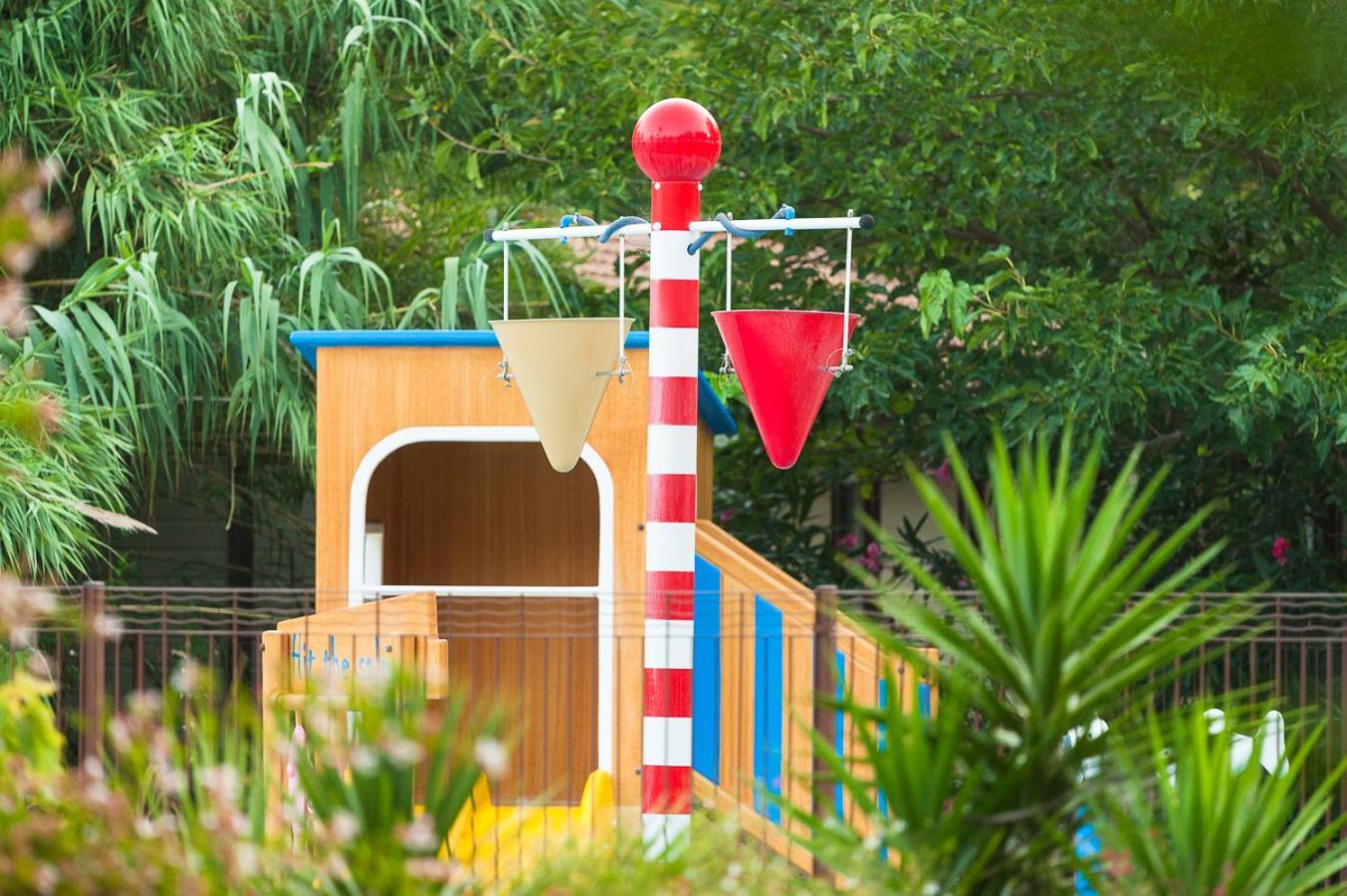 L'Hotel Du Mediterranee Argelès-sur-Mer Eksteriør billede
